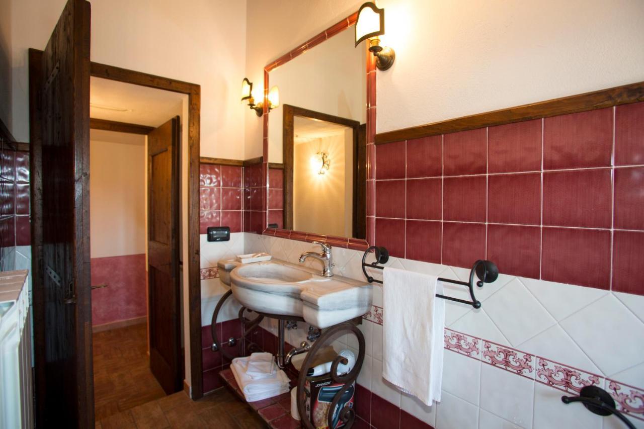 Aparthotel Terre Del Cantico Country House 3*