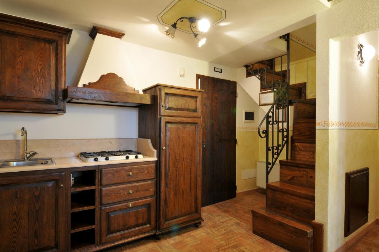 Terre Del Cantico Aparthotel